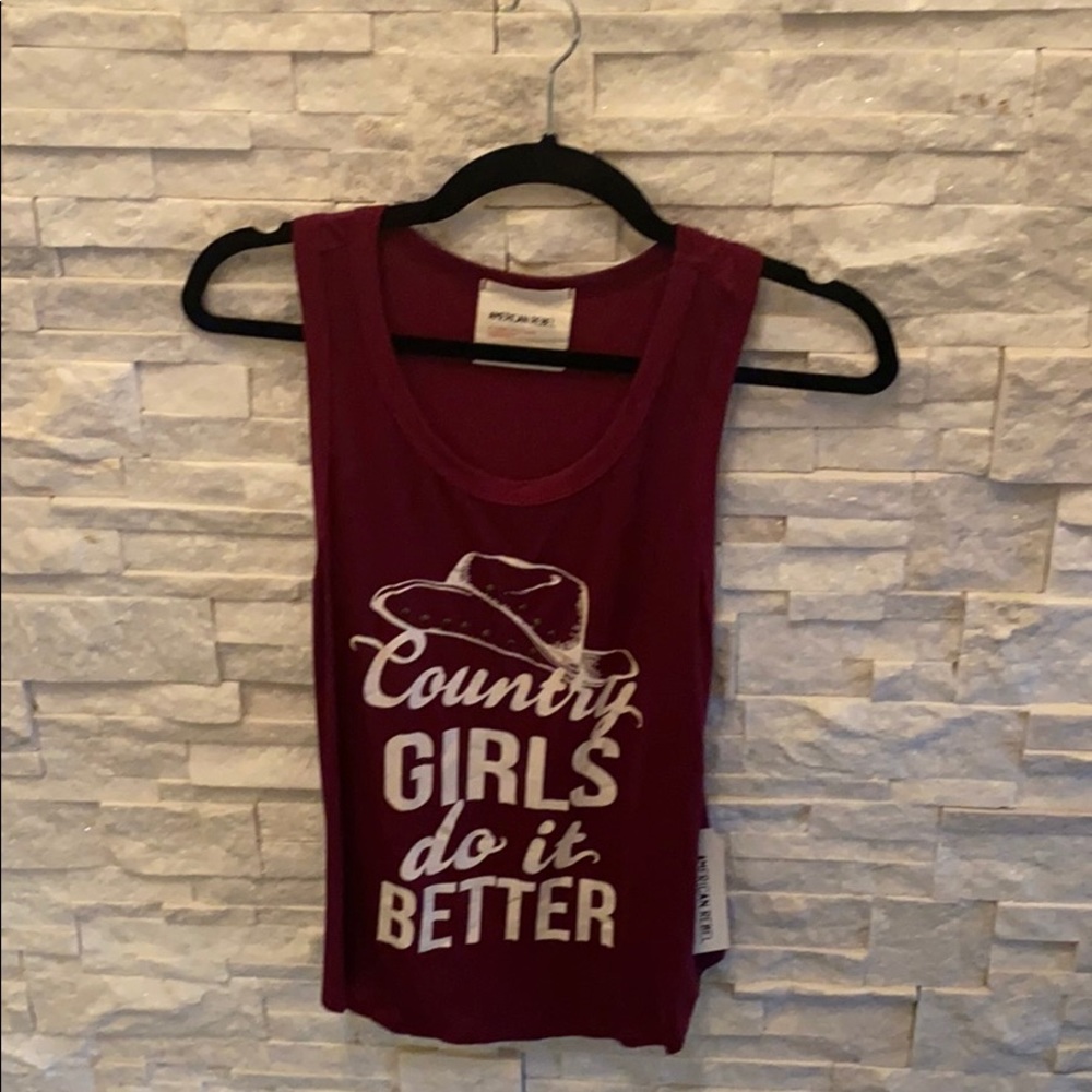 Maroon country tank top